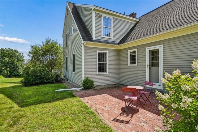 343 N Amherst Road, Bedford, NH 03110