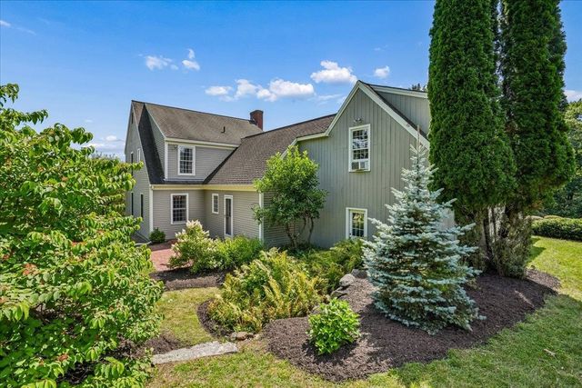 343 N Amherst Road, Bedford, NH 03110