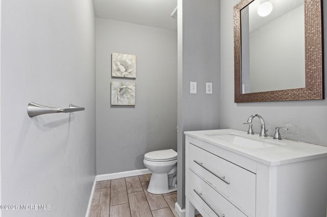 7 Branchwood Drive, Lakewood, NJ 08701