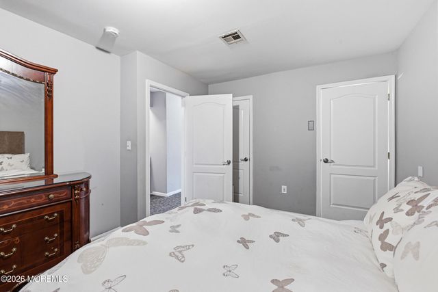 7 Branchwood Drive, Lakewood, NJ 08701