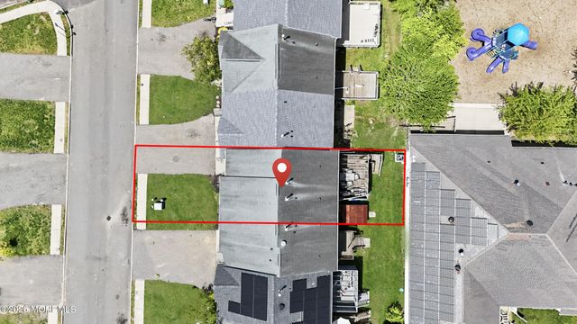 7 Branchwood Drive, Lakewood, NJ 08701