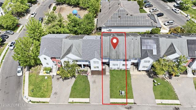 7 Branchwood Drive, Lakewood, NJ 08701