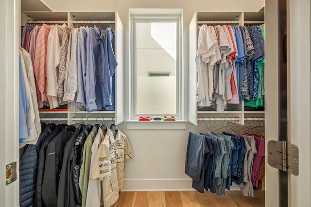 2300 Enfield RD 302, Austin, TX 78703