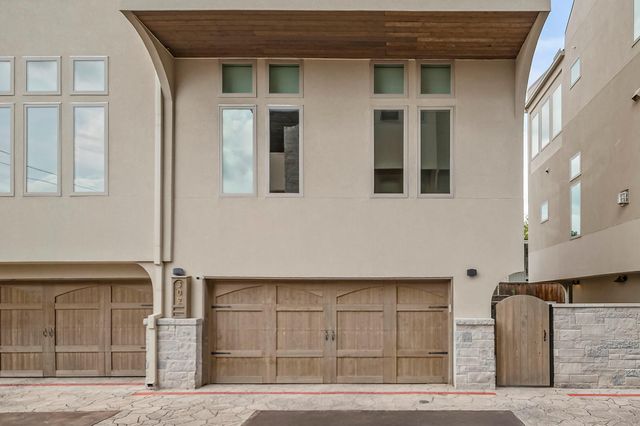 2300 Enfield RD 302, Austin, TX 78703