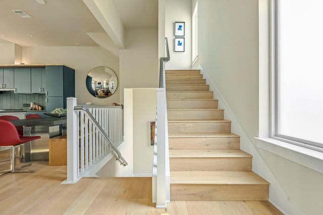 2300 Enfield RD 302, Austin, TX 78703