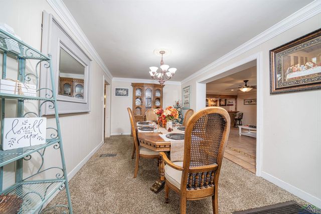 921 N Montgomery St, Gilmer, TX 75644