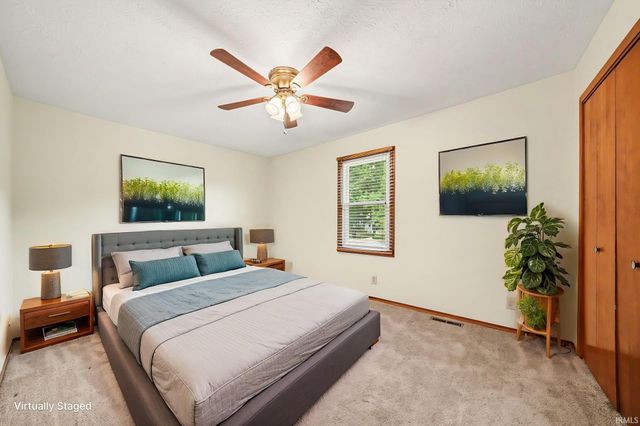 10869 Del Rey Drive, Osceola, IN 46561