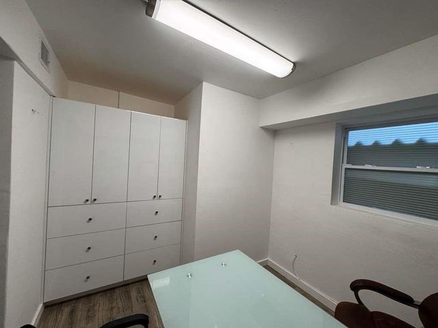 3350 Powerline Road 2, Fort Lauderdale, FL 33309