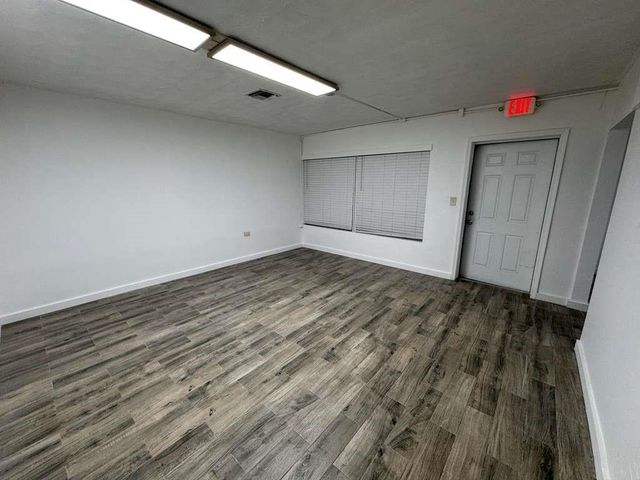 3350 Powerline Road 2, Fort Lauderdale, FL 33309