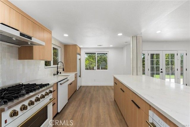 426 E Holyoke, Claremont, CA 91711