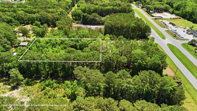 6023 Postell Drive, Ravenel, SC 29470