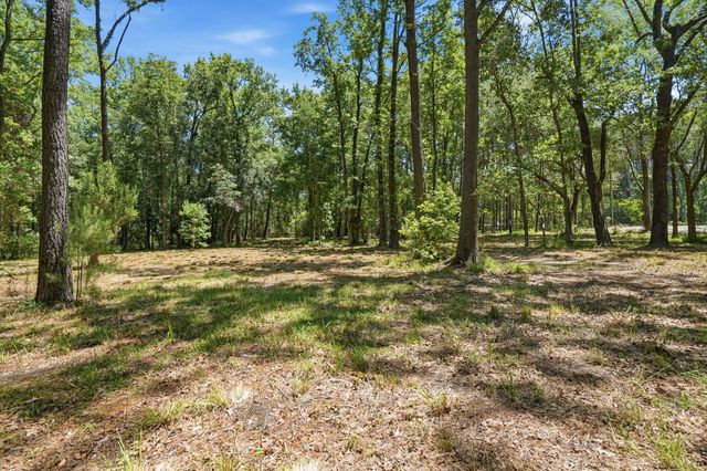 6023 Postell Drive, Ravenel, SC 29470