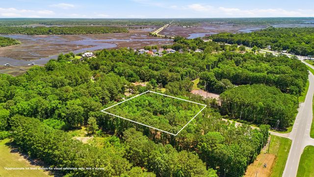 6023 Postell Drive, Ravenel, SC 29470