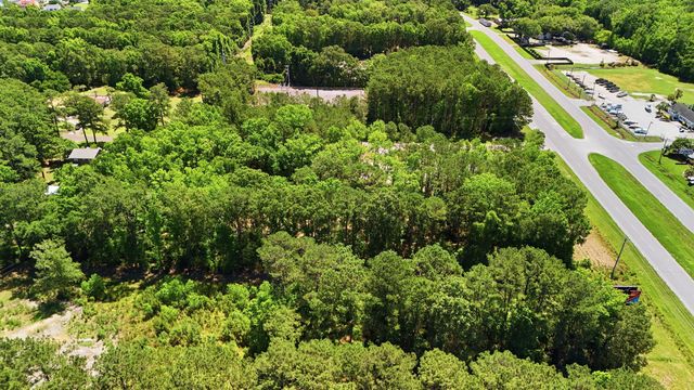 6023 Postell Drive, Ravenel, SC 29470