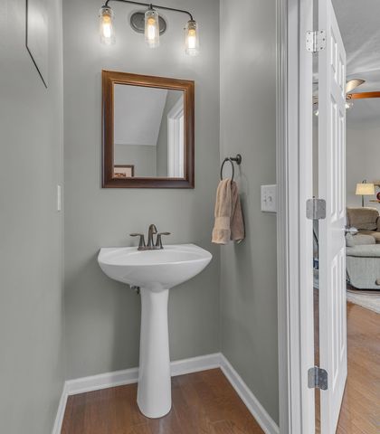 1530 Hamden Dr, Nashville, TN 37211