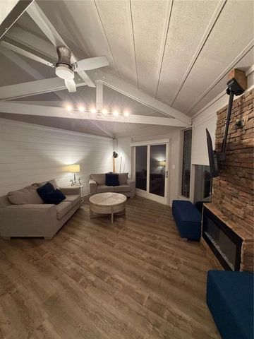 40 Treetopper Lane, Jasper, GA 30143