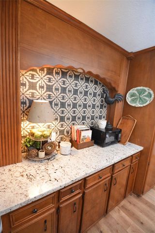 5117 Glenvalley Drive, La Porte, TX 77571
