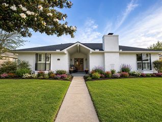 5117 Glenvalley Drive, La Porte, TX 77571