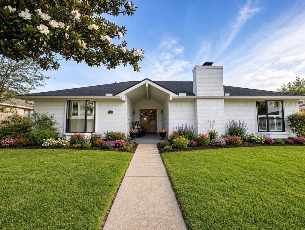 5117 Glenvalley Drive, La Porte, TX 77571