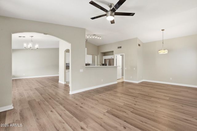 3256 E ROSEMONTE Drive, Phoenix, AZ 85050