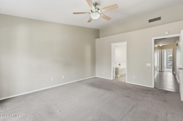 3256 E ROSEMONTE Drive, Phoenix, AZ 85050