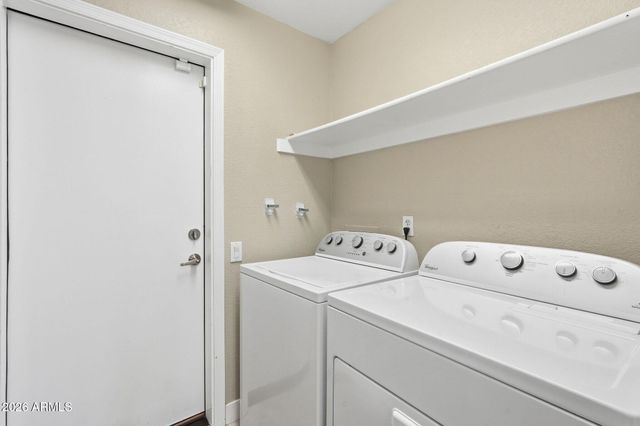 3256 E ROSEMONTE Drive, Phoenix, AZ 85050