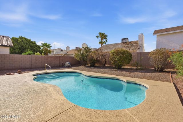 3256 E ROSEMONTE Drive, Phoenix, AZ 85050
