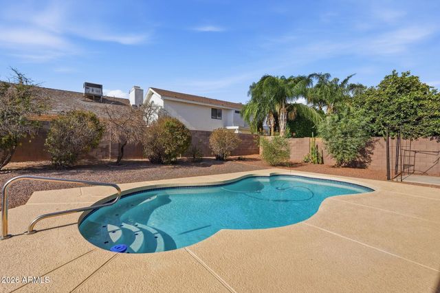3256 E ROSEMONTE Drive, Phoenix, AZ 85050