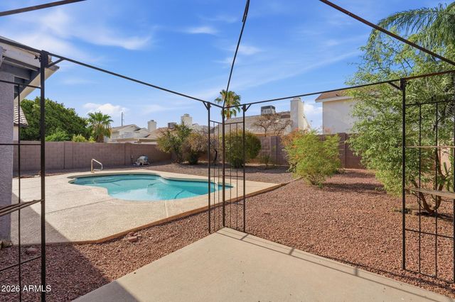 3256 E ROSEMONTE Drive, Phoenix, AZ 85050
