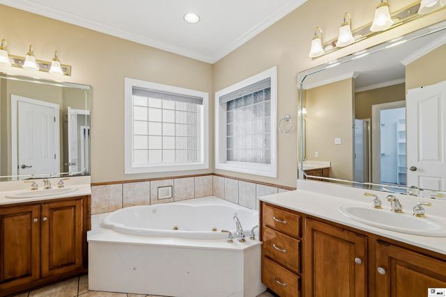 18 WATERS EDGE DRIVE, Monroe, LA 71203