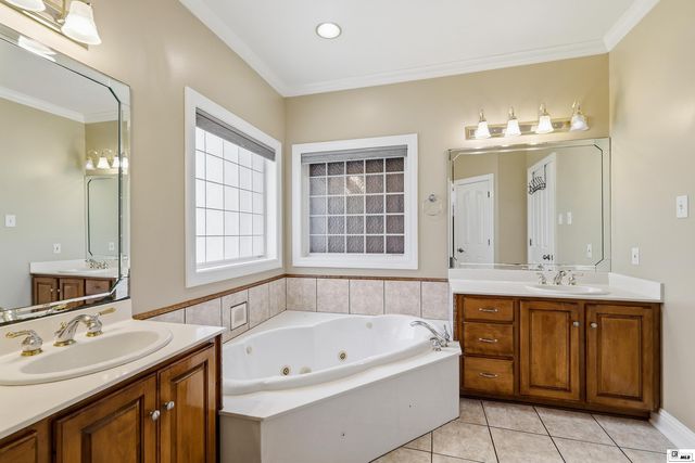 18 WATERS EDGE DRIVE, Monroe, LA 71203