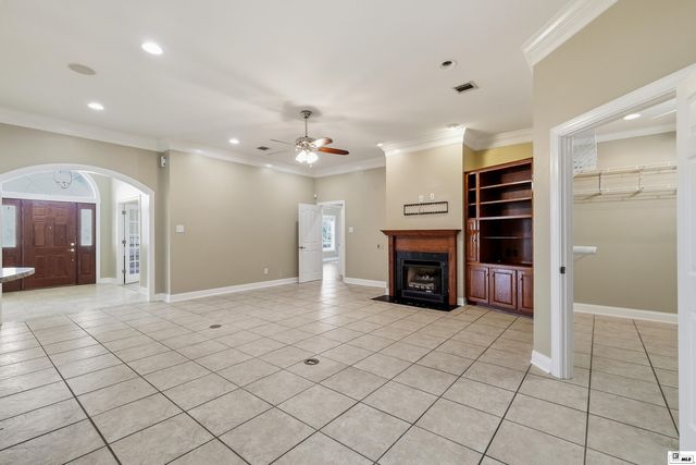 18 WATERS EDGE DRIVE, Monroe, LA 71203