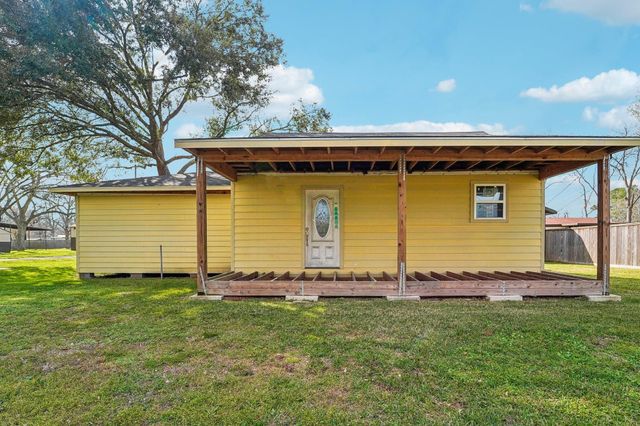 5226 Pine Avenue, Pasadena, TX 77503