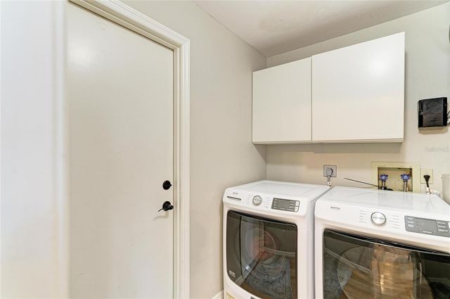 246 LAUREL HOLLOW DRIVE 23, Nokomis, FL 34275