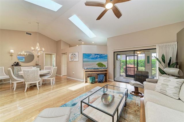 246 LAUREL HOLLOW DRIVE 23, Nokomis, FL 34275