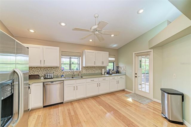 246 LAUREL HOLLOW DRIVE 23, Nokomis, FL 34275