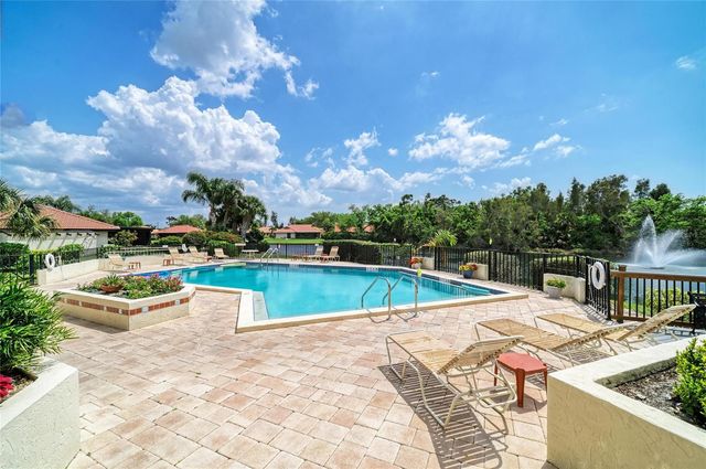 246 LAUREL HOLLOW DRIVE 23, Nokomis, FL 34275