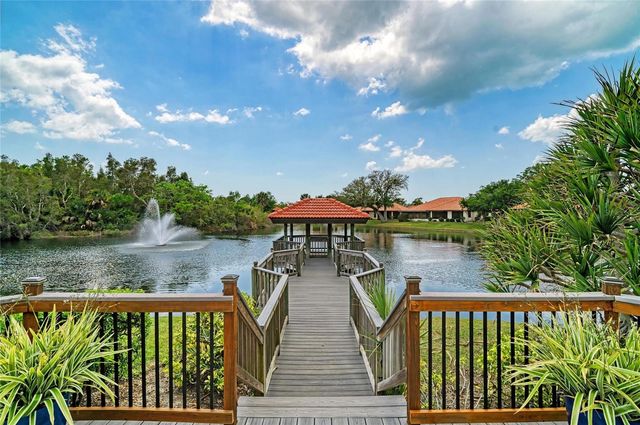 246 LAUREL HOLLOW DRIVE 23, Nokomis, FL 34275