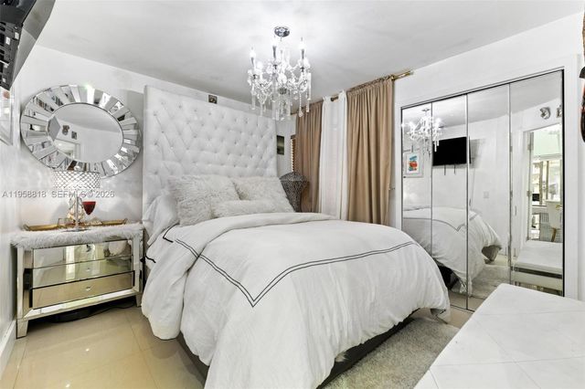 5018 SW 148th Pl, Miami, FL 33185