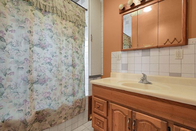 1258 Hart Road, Columbus, OH 43223