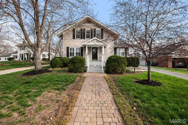 617 Lee Avenue, St Louis, MO 63119