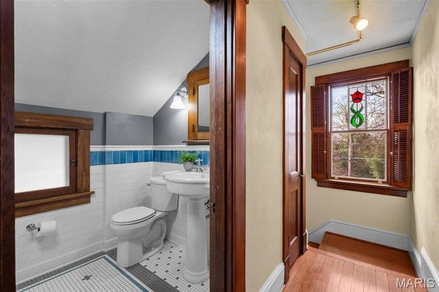 617 Lee Avenue, St Louis, MO 63119