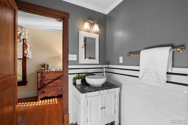 617 Lee Avenue, St Louis, MO 63119