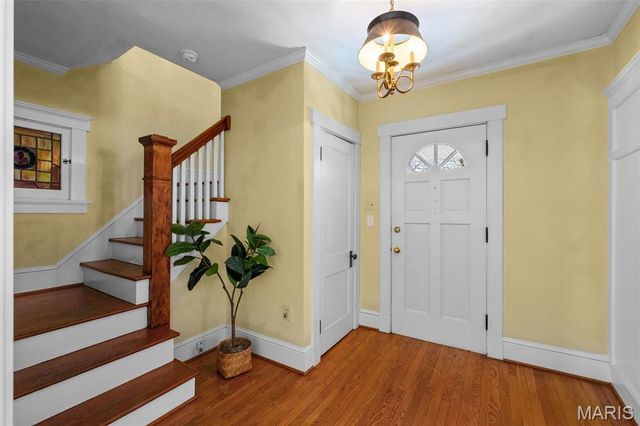 617 Lee Avenue, St Louis, MO 63119