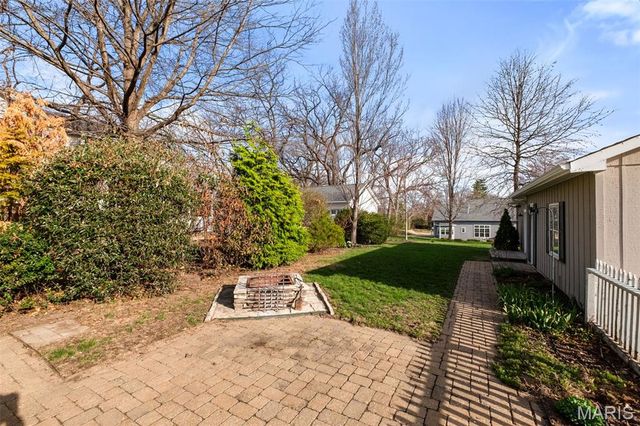 617 Lee Avenue, St Louis, MO 63119