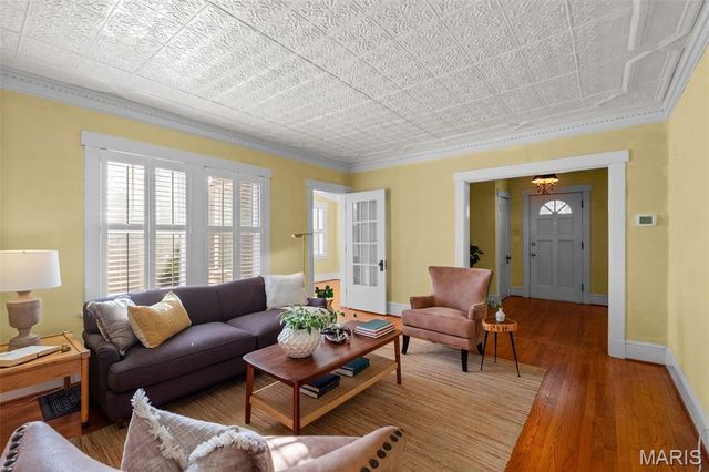 617 Lee Avenue, St Louis, MO 63119