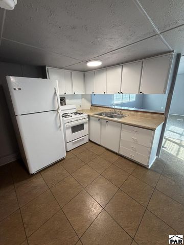 664 S Dante Dr, Pueblo West, CO 81007
