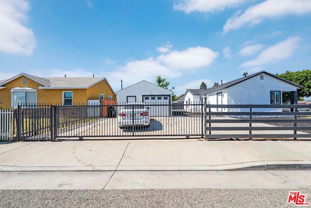12219 S Central Avenue, Los Angeles, CA 90059