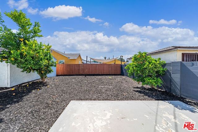12219 S Central Avenue, Los Angeles, CA 90059