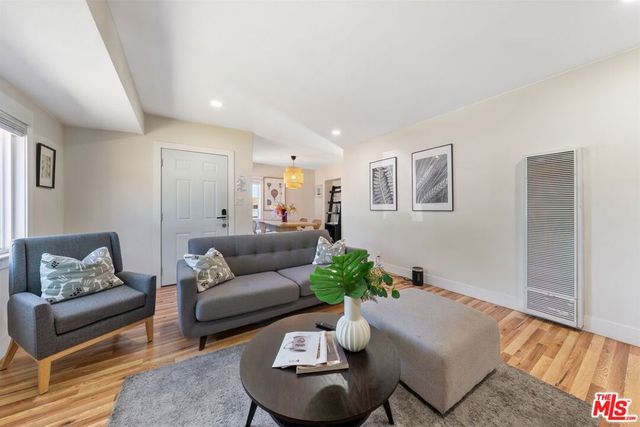12219 S Central Avenue, Los Angeles, CA 90059